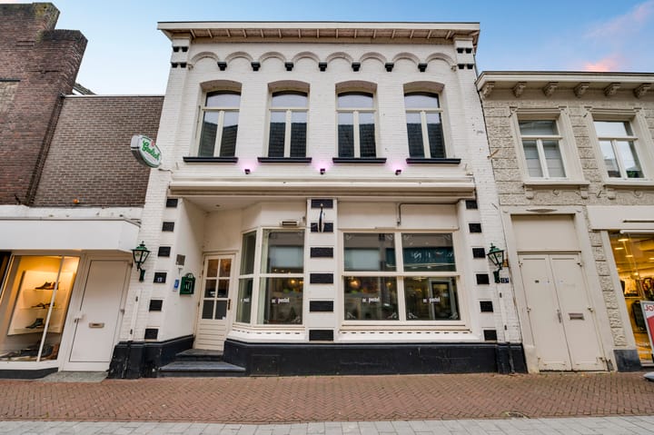 Beekstraat 13