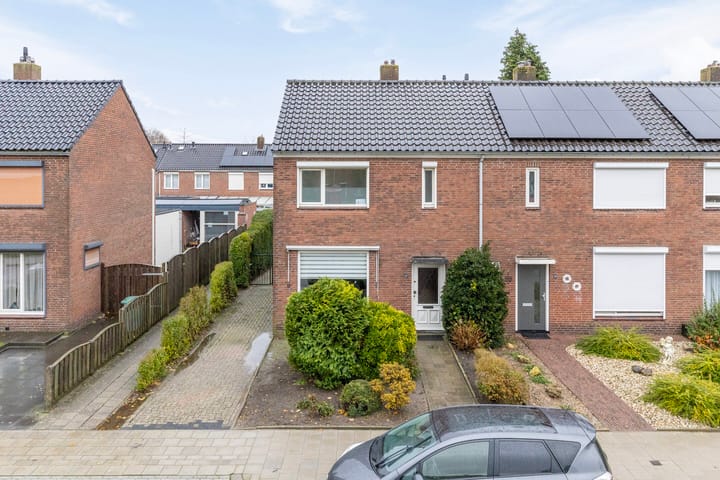 Foto 32 van Christinelaan 17