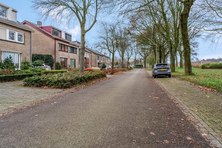 Foto 2 van Hellouwlaan 22