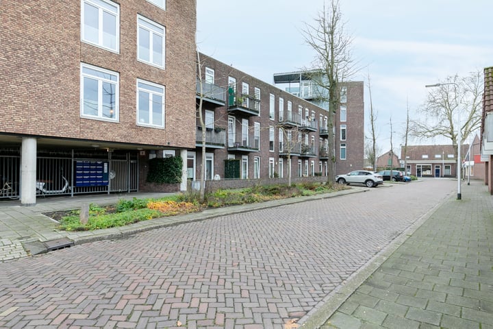 Bekijk foto 37 van Gardiaanhof 34