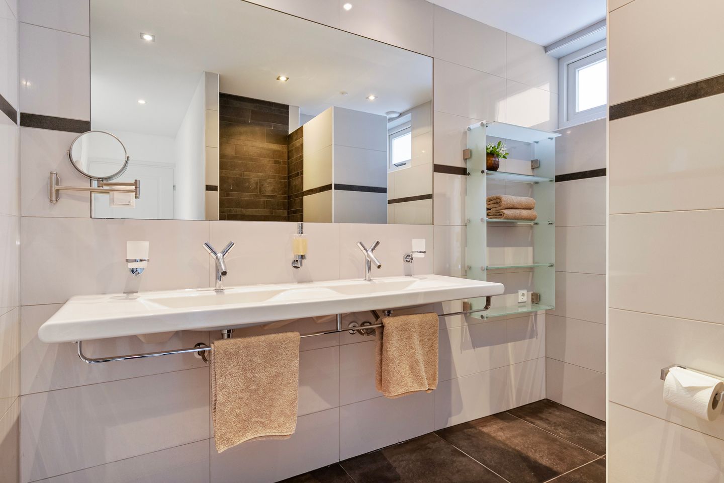 Foto 40 van Schoolstraat 61