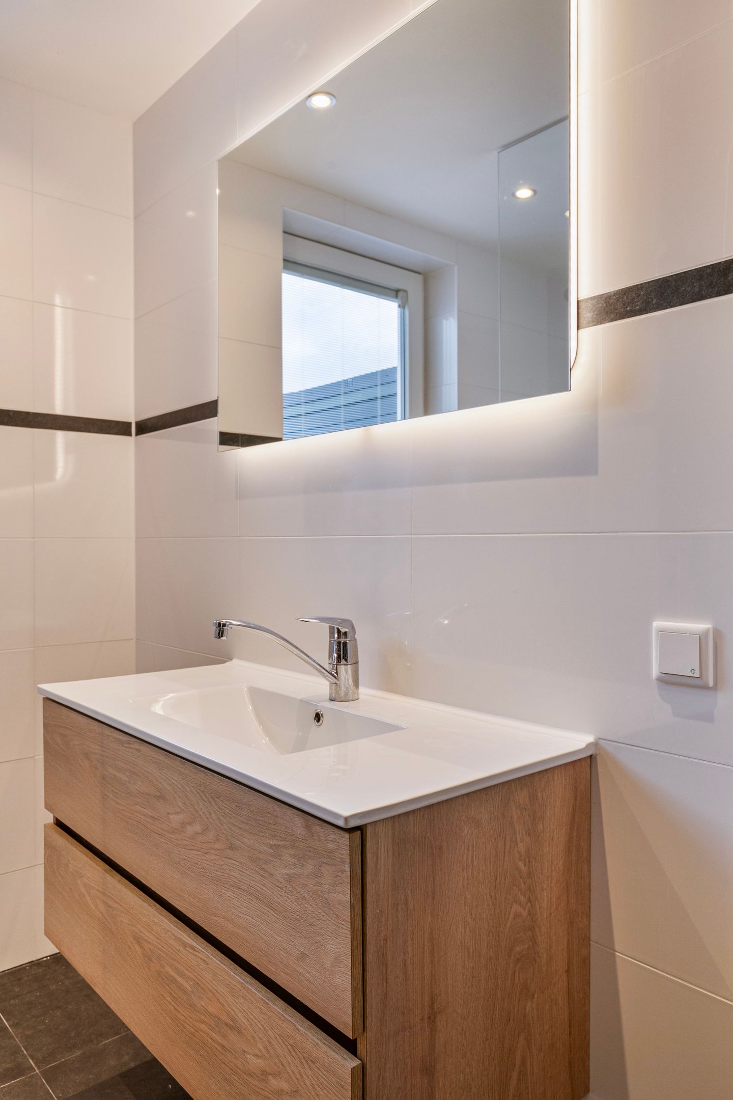 Foto 49 van Schoolstraat 61