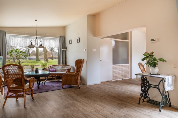 Foto 32 van Hazelaarstraat 10