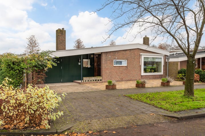 Foto 57 van Hazelaarstraat 10