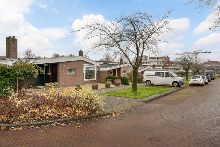 Foto 58 van Hazelaarstraat 10