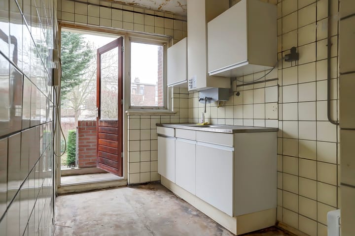 Photo 4 of Dr. Schaepmanstraat 68