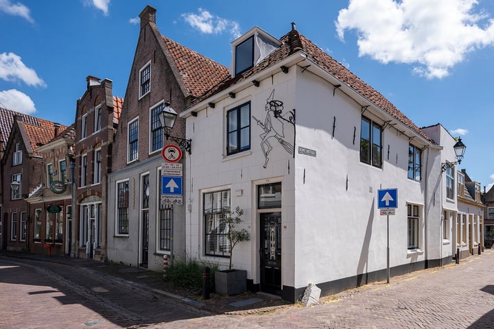 Bekijk foto 1 van Wijdstraat 23