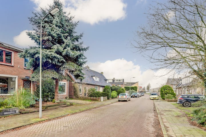 View photo 43 of Lijsterstraat 12