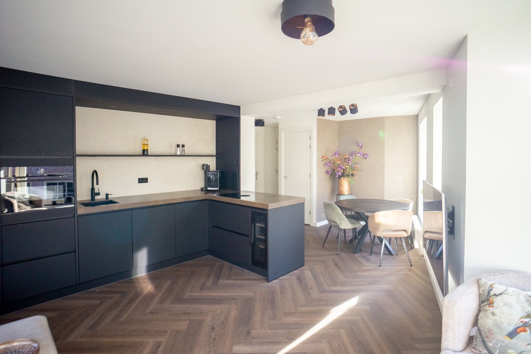 Foto 6 van Breed 44-B