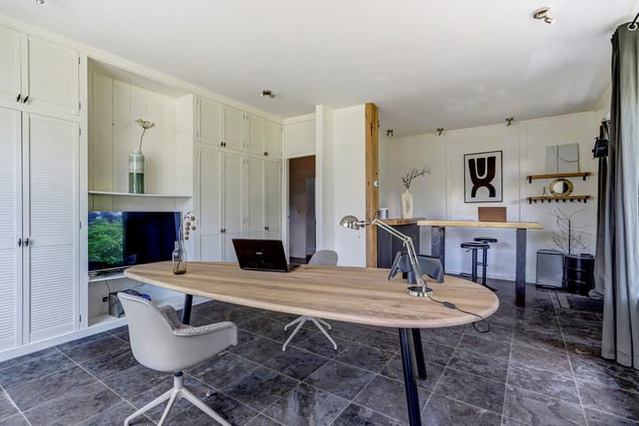 Photo 52 of Nieuwe Hoven 69