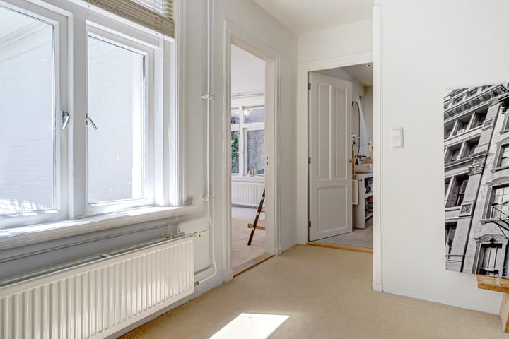 Photo 63 of Nieuwe Hoven 69