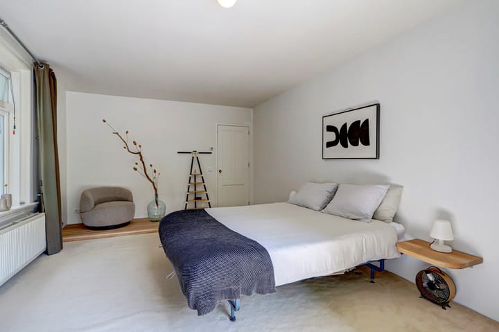 Photo 72 of Nieuwe Hoven 69