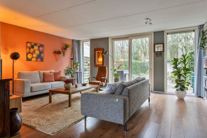 Foto 2 van Kennemerland 182