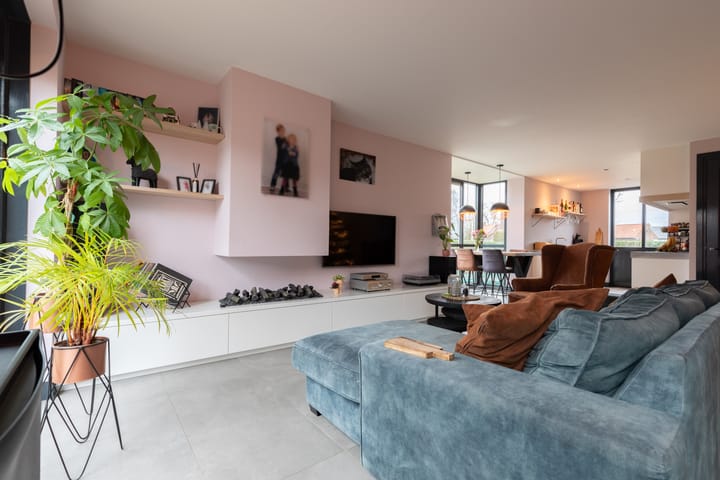 Foto 10 van Zijdehoenderlaan 2