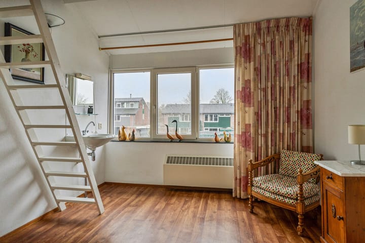 Foto 28 van Kennemerland 182