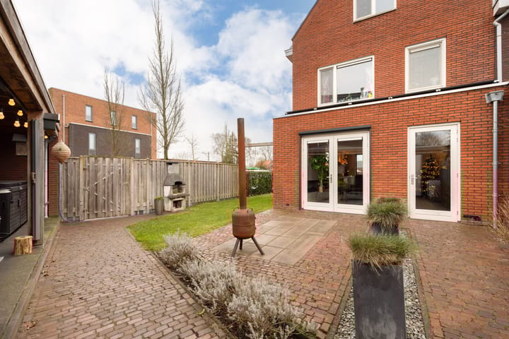 Foto 37 van Zijdehoenderlaan 2