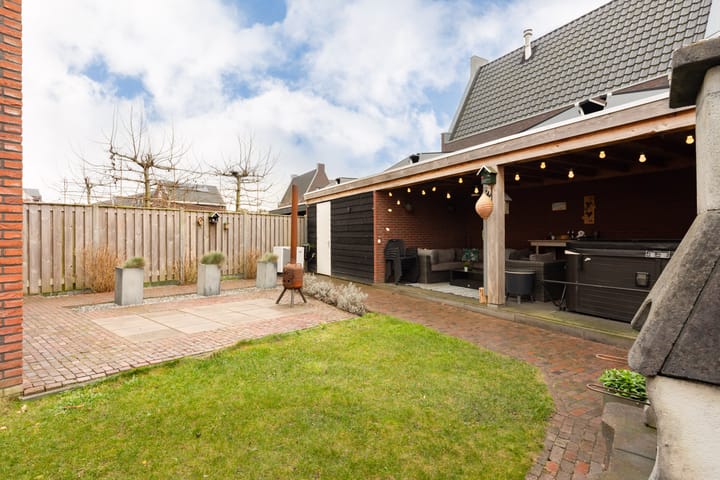 Foto 39 van Zijdehoenderlaan 2