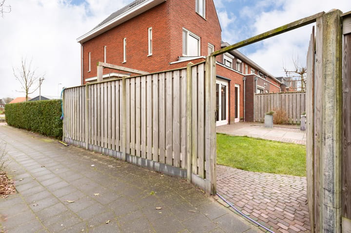 Foto 42 van Zijdehoenderlaan 2