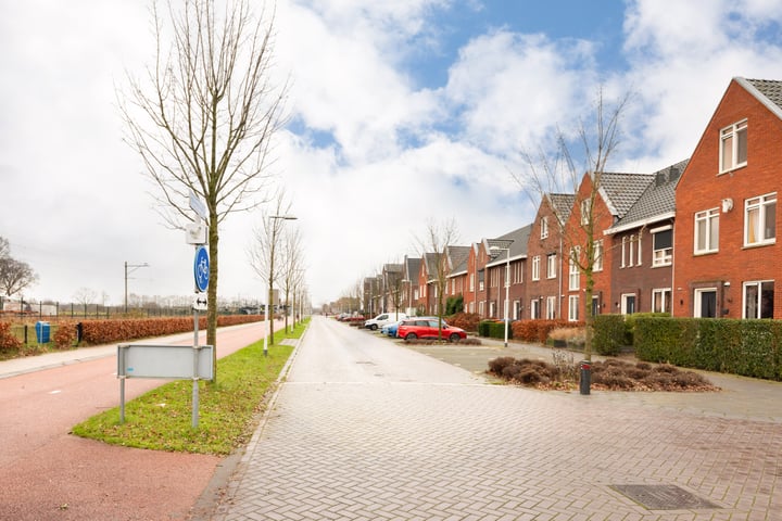 View photo 45 of Zijdehoenderlaan 2