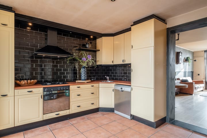 Foto 11 van Schoolstraat 3