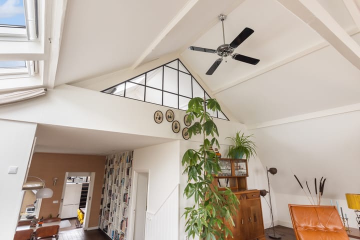 Foto 11 van Voorstraat 104