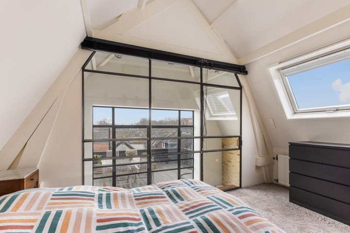 Foto 25 van Voorstraat 104