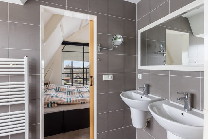 Foto 29 van Voorstraat 104