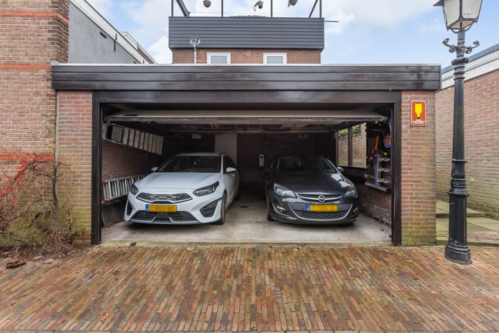 Foto 51 van Voorstraat 104