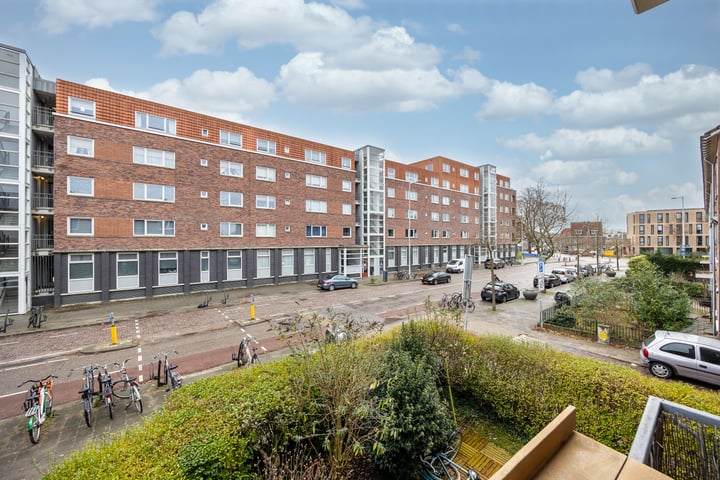 Bekijk foto 16 van Ahornstraat 14-1