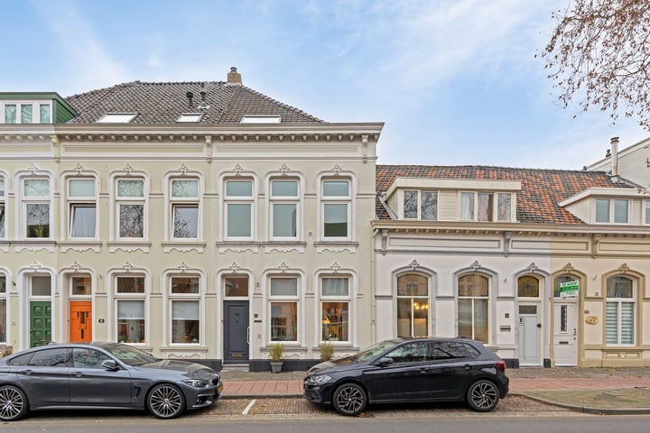 Auvergnestraat 16