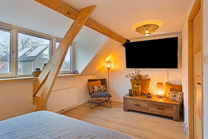 Foto 4 van Middenlaan 21