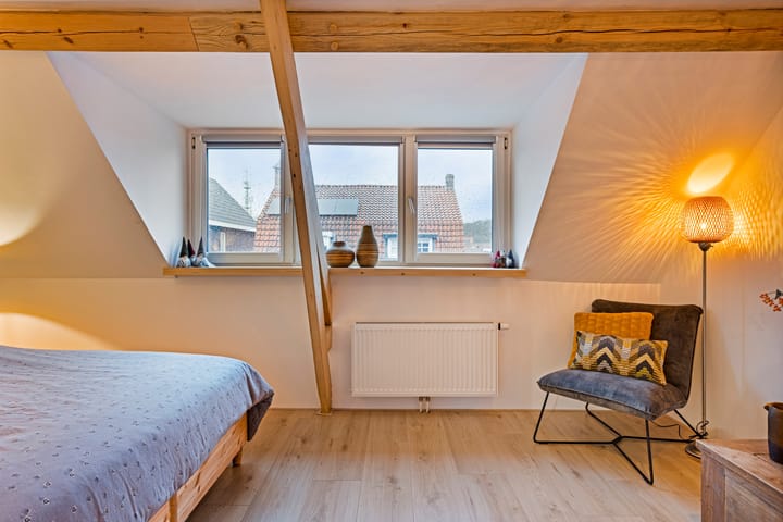 Foto 30 van Middenlaan 21