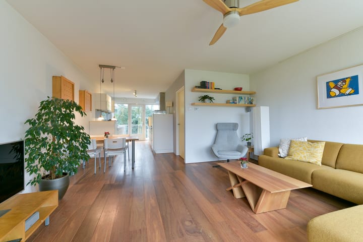 Foto 15 van Valeriaanstraat 55