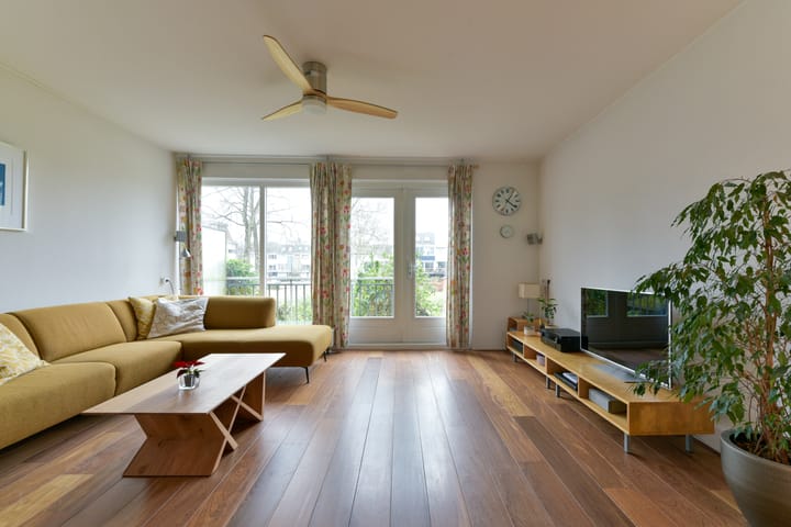 Foto 16 van Valeriaanstraat 55