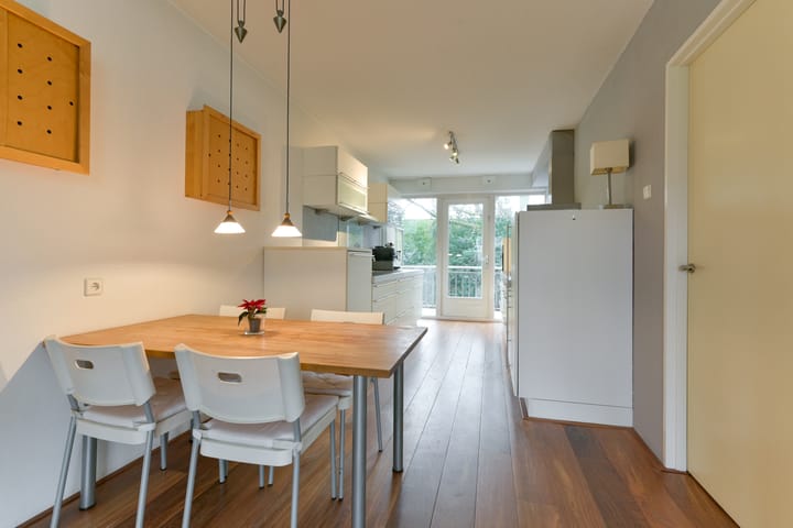 Foto 18 van Valeriaanstraat 55