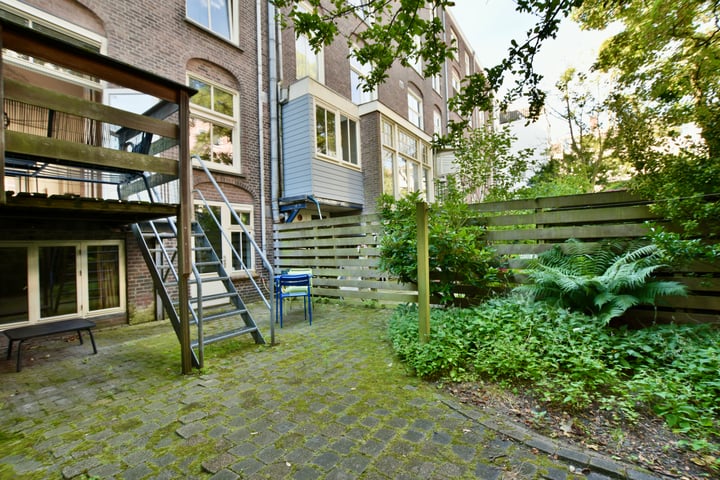 Bekijk foto 17 van Ruyschstraat 31-A