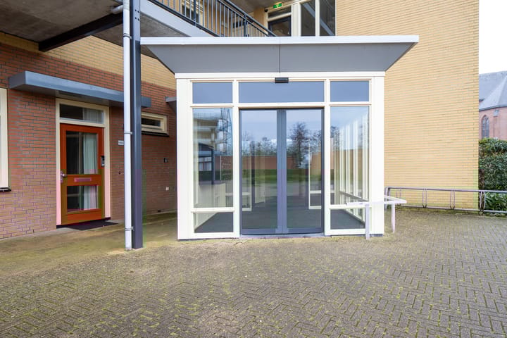 Foto 2 van Grotestraat 140-03