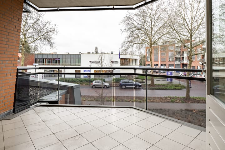 Photo 11 of Grotestraat 140-03