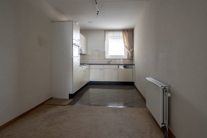 Photo 18 of Grotestraat 140-03