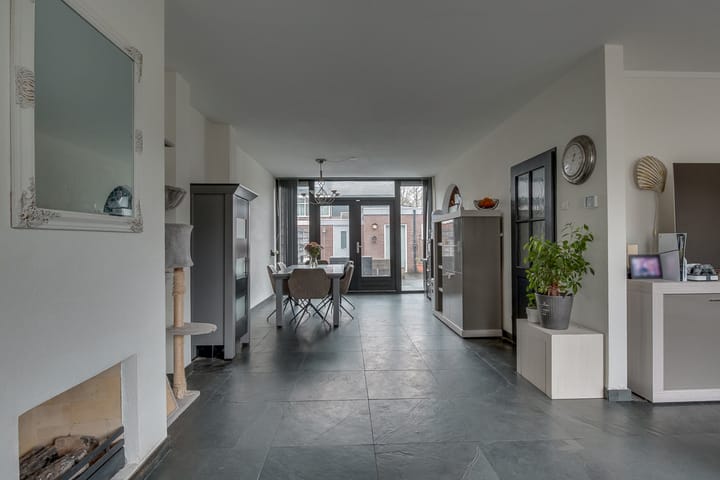 Foto 13 van De Oeverloper 451