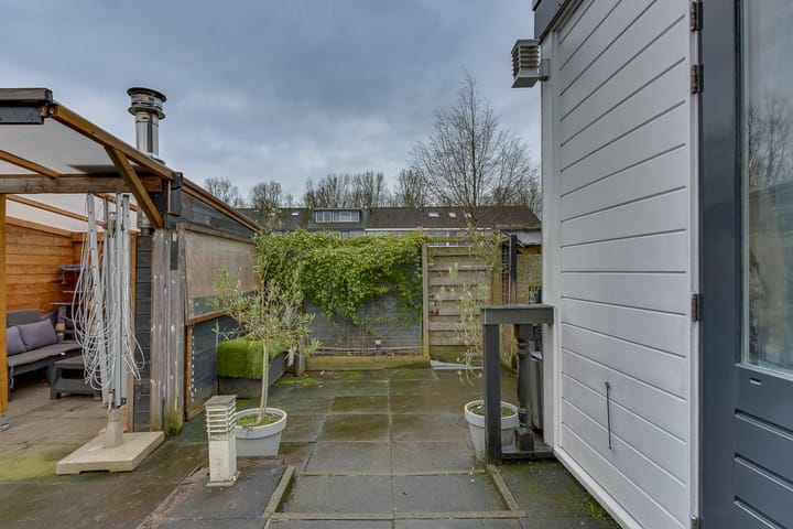 Foto 22 van De Oeverloper 451