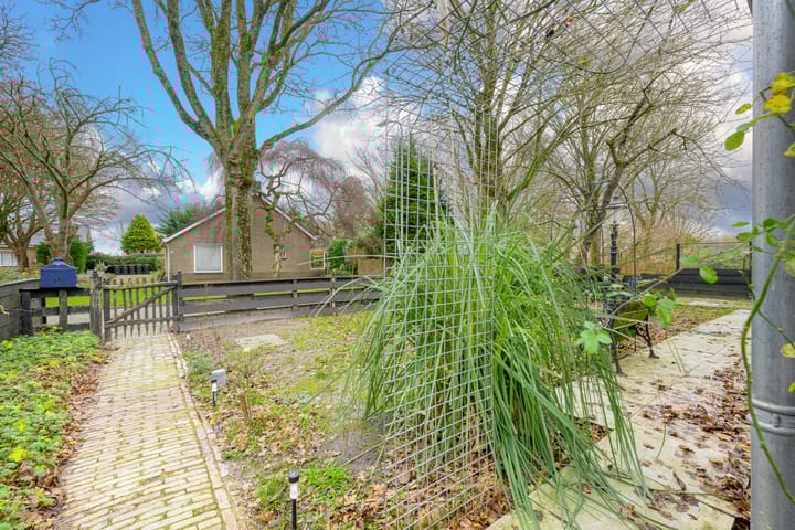 Photo 44 of Esdoornlaan 10