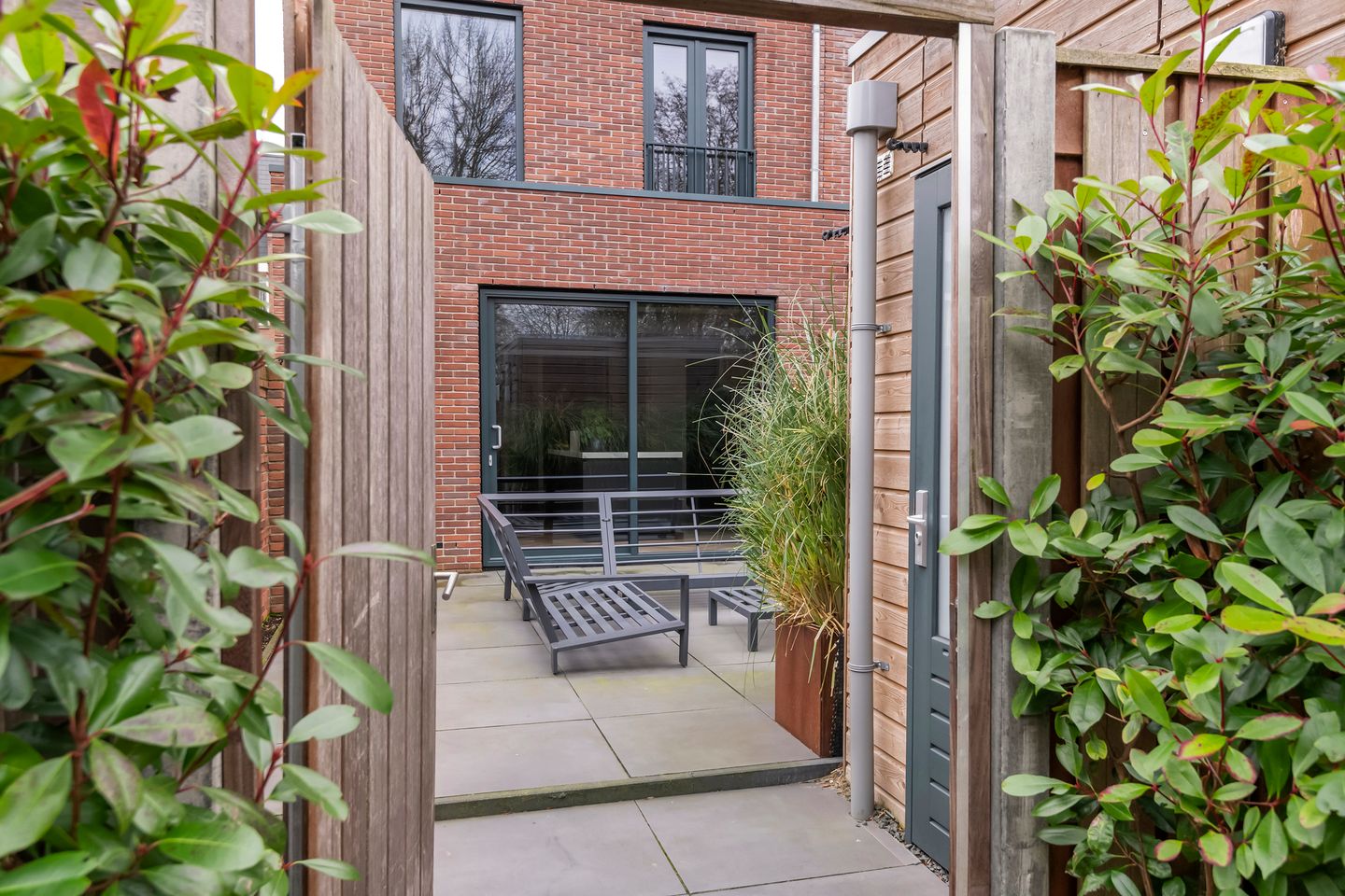 Photo 14 of Bagijnenwalstraat 25