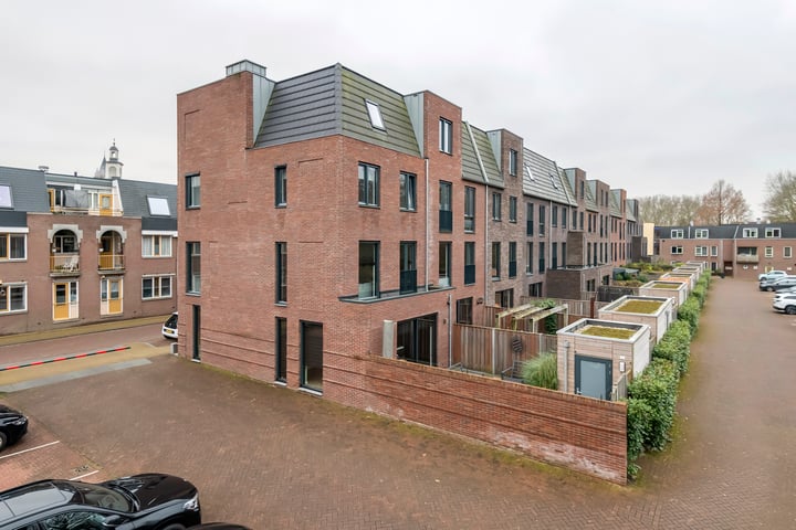 Bekijk foto 32 van Bagijnenwalstraat 25