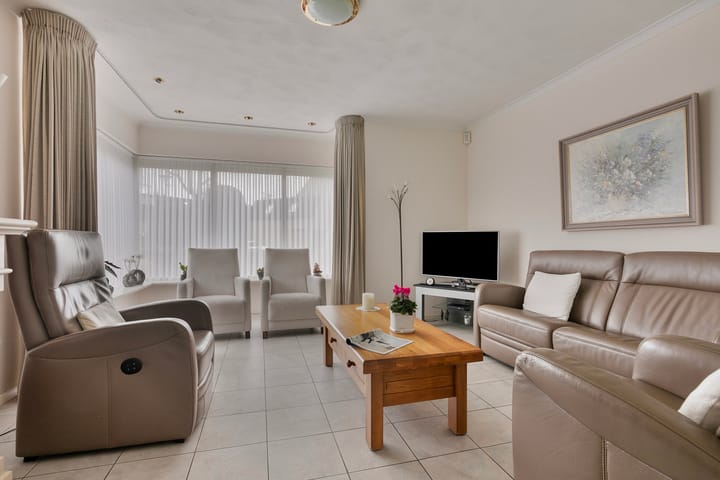 Foto 12 van Schepenstraat 17