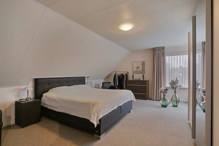 Foto 27 van Schepenstraat 17