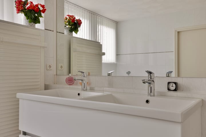 Foto 34 van Schepenstraat 17