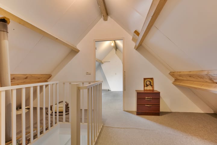 Foto 36 van Schepenstraat 17