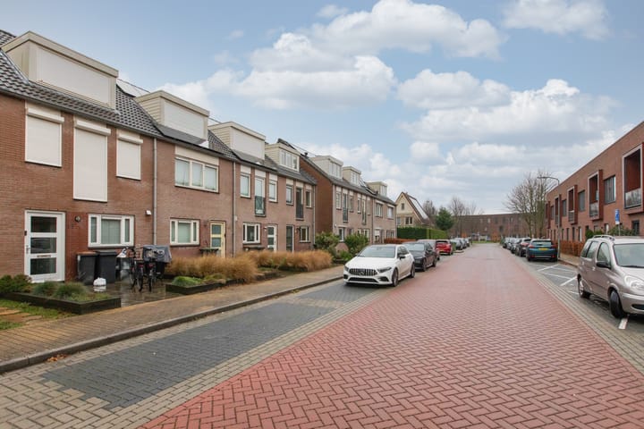 Foto 5 van Berghallee 17