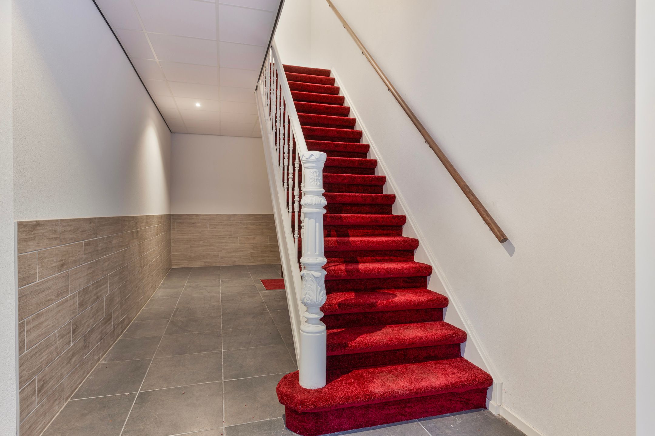 Photo 3 of Monsterstraat 8-A